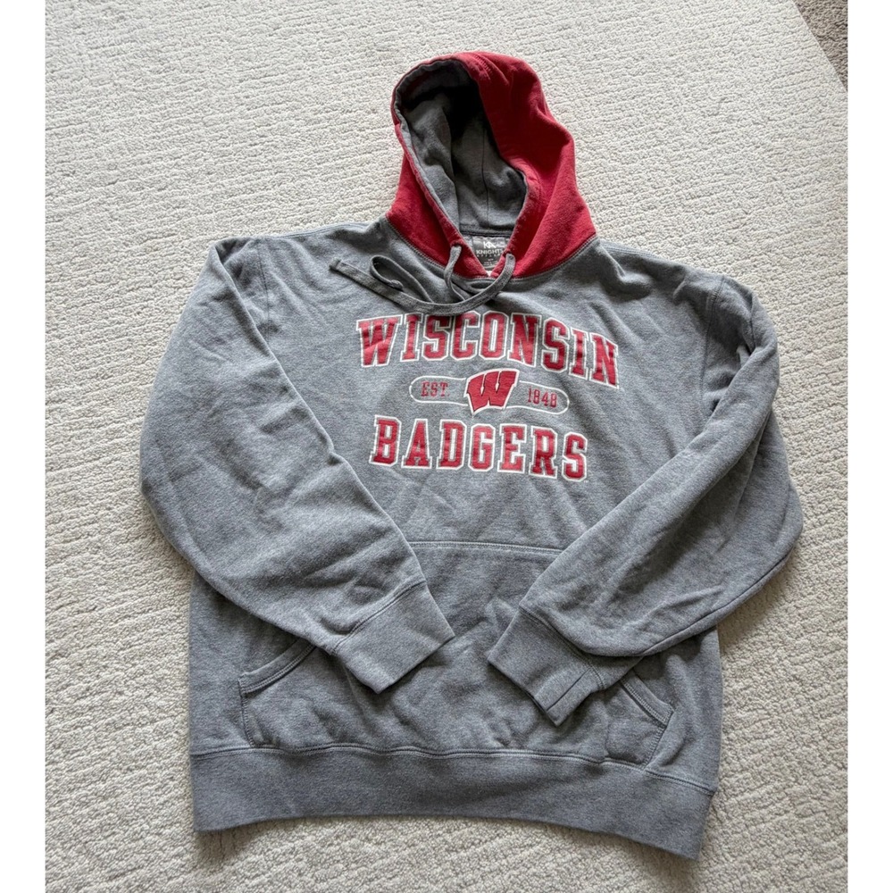 Knights Apparel Wisconsin Badgers Hoodie Gray Red Mens Medium NCAA Sweatshirt